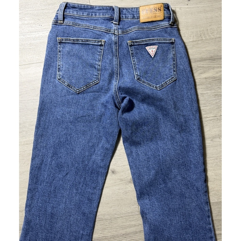 Guess Jeans denim USA size 26 womens cotton flare boot cut low rise‎